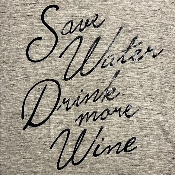 Apt 9 Wine-themed T - Picture 3 of 7